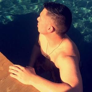 Meet your Posher, Eric